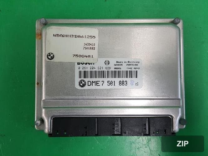 BMW 2000 — блок управления двигателем ECU 7501883