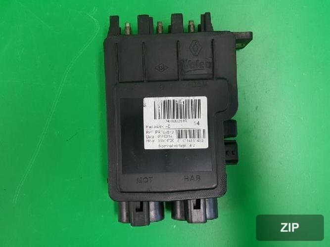 Renault SM7 2015 — модуль ETACS/BCM 243800014R