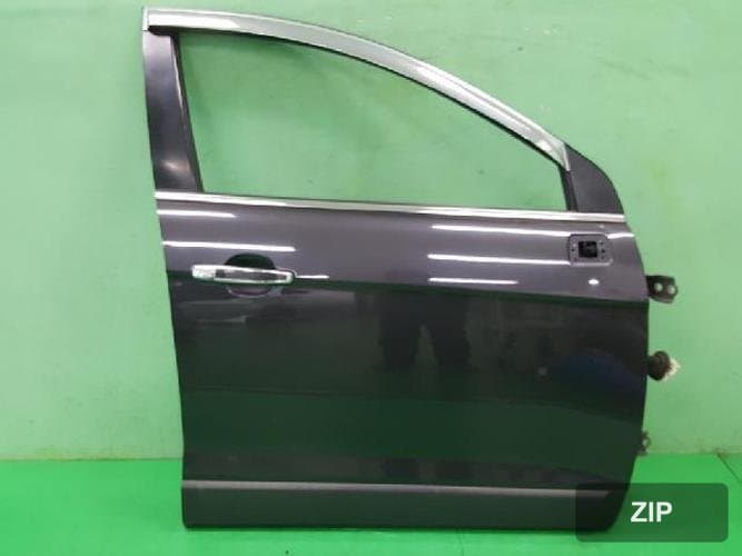 GM Daewoo Captiva 2013 — дверь передняя правая 42352068