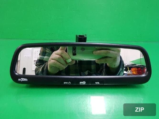 Kia Sorento 2011 — зеркало салонное 851013L300