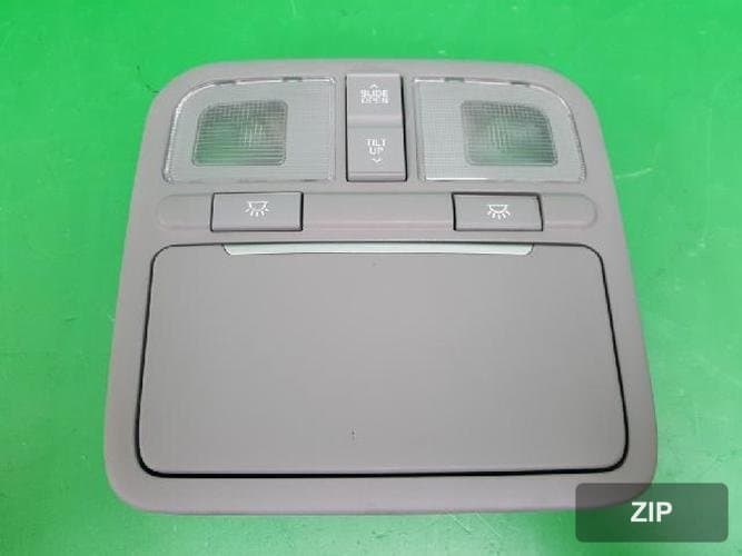 Hyundai Grandeur 2005 — плафон салонный 928203L000QS