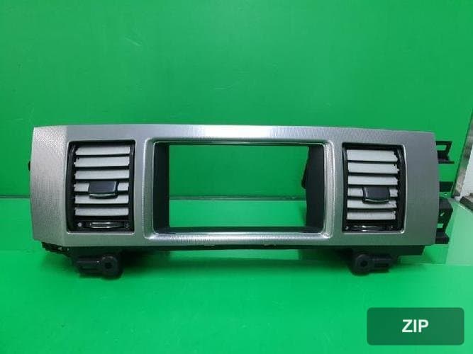 Jaguar XF 2009 — панель приборов 8X23 19K617 AH 1