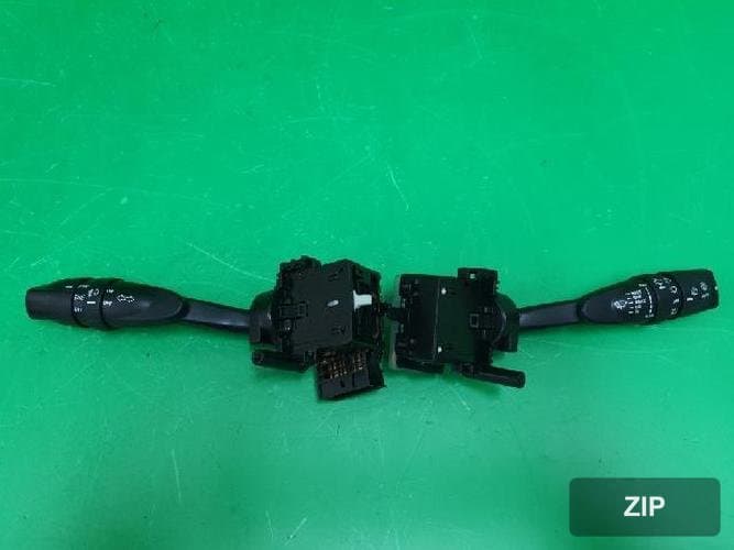 KG Mobility Korando 2015 — переключатель комбинированный 8591034200