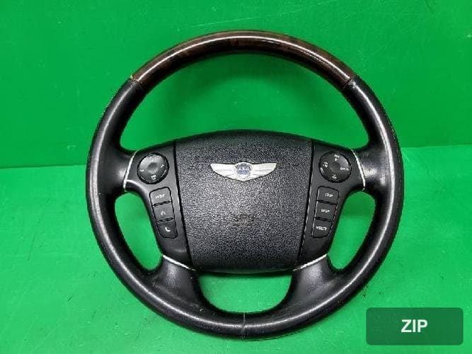 Hyundai Genesis 2010 — рулевое колесо 561103M650A4