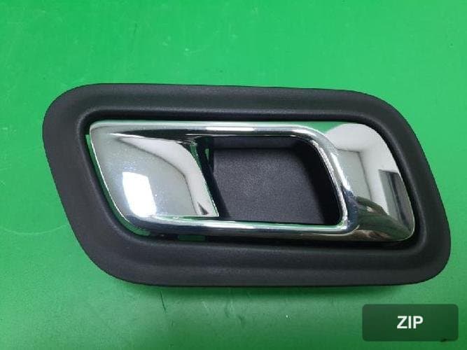 Ford Torus 2010 — дверной замок 1