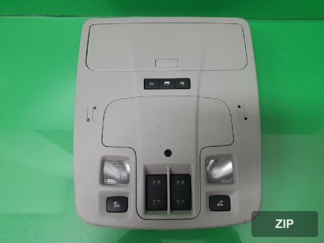 GM Daewoo Malibu 2012 — внутренний светильник 6