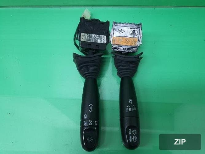 GM Daewoo Spark 2012 — переключатель комбинированный 1