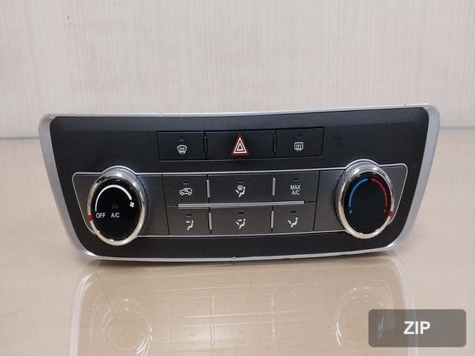 KG Mobility Rexton 2018 — переключатель управления печкой и кондиционером 6872038000
