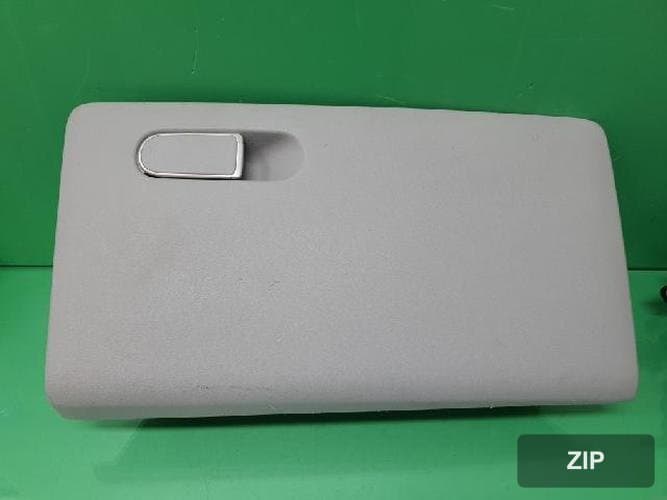 Hyundai Nexo 2019 — бардачок