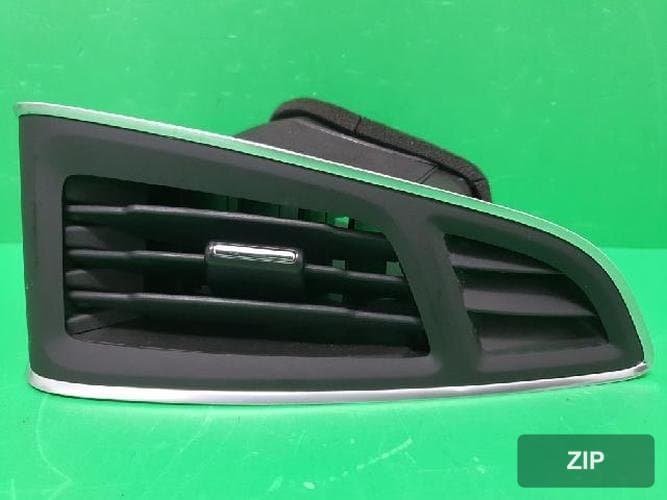 Ford Focus 2014 — приборная панель BM51 A018B08
