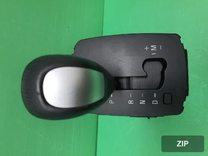 Volvo C30 2009 — рычаг переключения передач 31259579