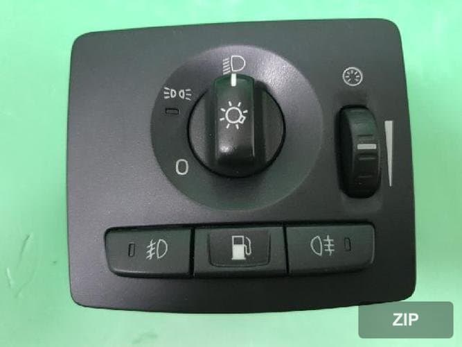 Volvo C30 2009 — кнопка/выключатель 30739299