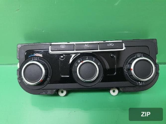 Volkswagen Jetta 2010 — переключатель управления отопителем/кондиционером (климатическая установка) 3C8 907 336AB