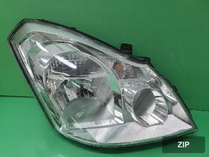 Renault SM7 2011 — фара правая