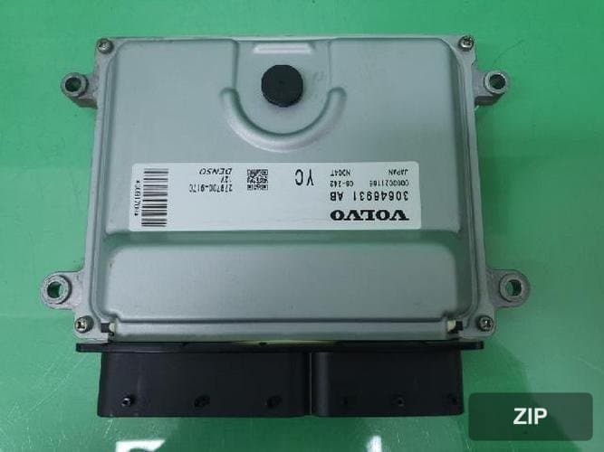 Volvo S80 2007 — блок управления двигателем ECU 30646931