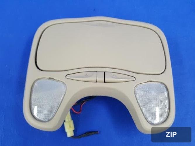 Kia Carens 2002 — внутренний светильник 0K2C051410B77