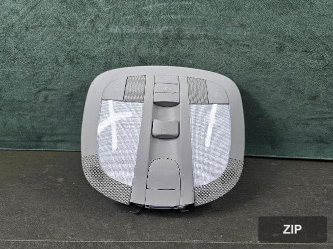 Mercedes-Benz M-Class 2009 — внутреннее освещение 03 1168 80-00