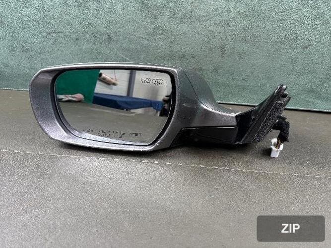 Kia K9 2013 — зеркало боковое левое