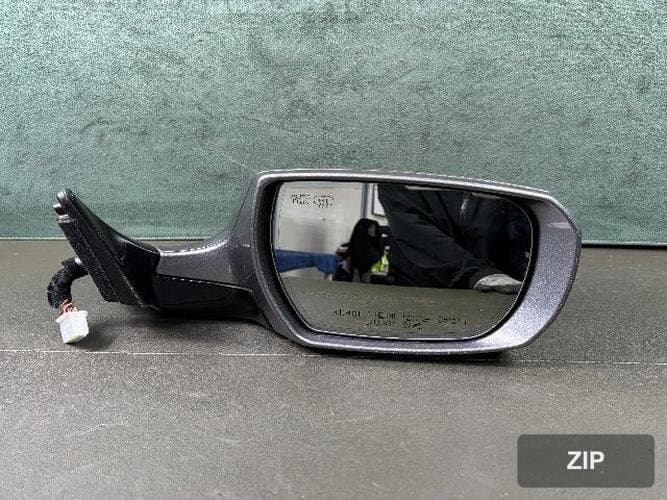 Kia K9 2013 — боковое зеркало правое