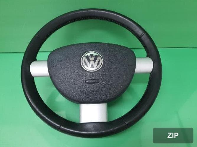 Volkswagen Beetle 2011 — рулевое колесо