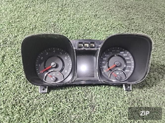Chevrolet Malibu 2015 — панель приборов 23213732