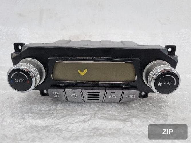KG Mobility Korando 2014 — переключатель управления печкой/кондиционером 68740-34101