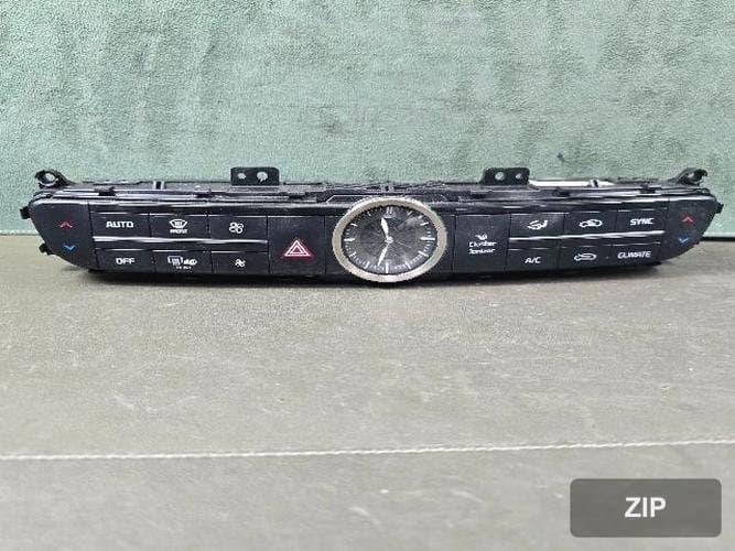 Kia K9 2015 — переключатель управления отопителем и кондиционером 97250-3T910