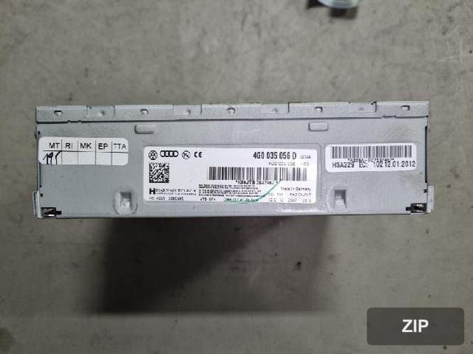 Audi A4 2012 — модуль радио 4G0035056D