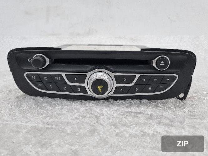 Renault SM5 2012 — AV-система 281156040R