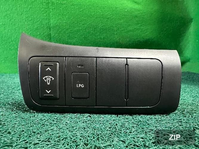 Kia K5 2011 — кнопка/переключатель 1