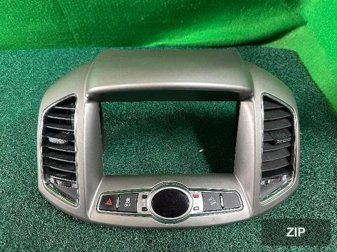 GM Daewoo Captiva 2015 — центральная консоль 1