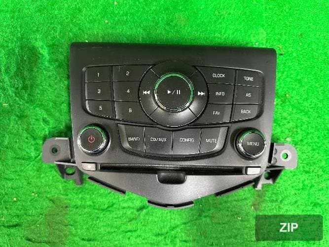 GM Daewoo Lacetti 2009 — панель управления аудиосистемой AV 96948413
