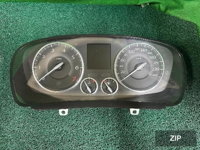 Renault SM5 2013 — панель приборов 248105659R
