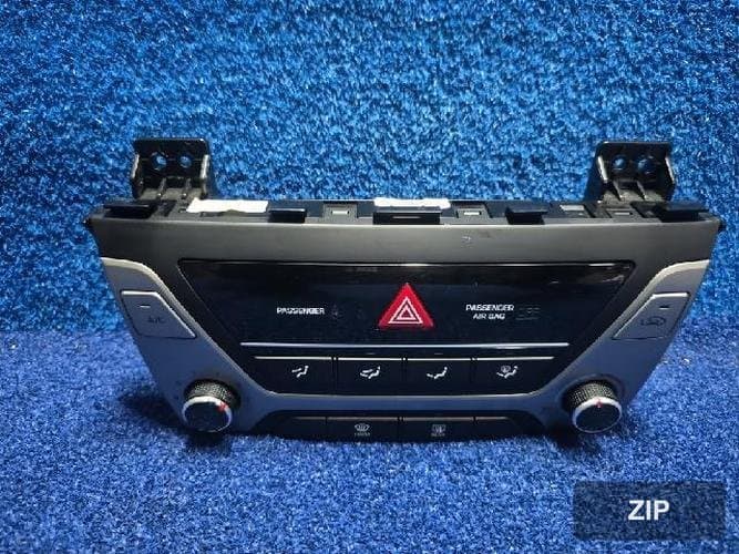 Hyundai Avante 2017 — блок управления климат-контролем (кондиционер и отопление) 97250F20024X