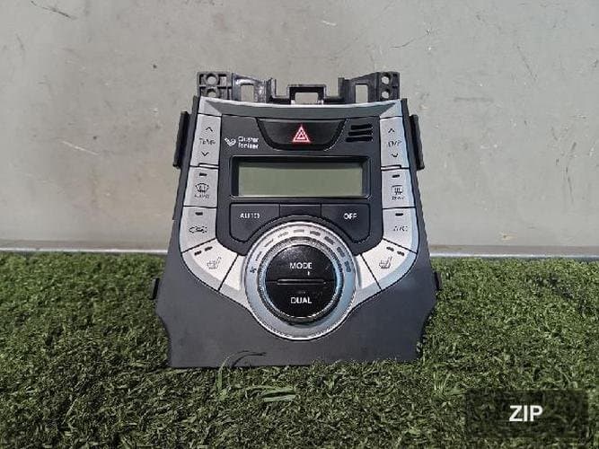 Hyundai Avante 2012 — переключатель управления отоплением/кондиционером 97250 3XXXX