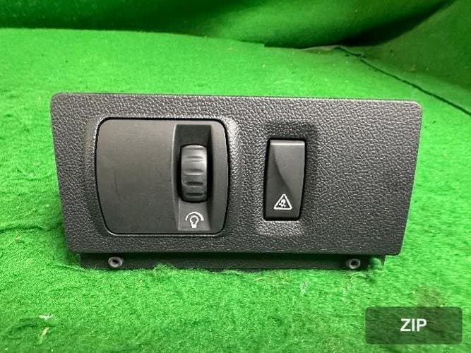 Renault SM5 2012 — кнопка регулировки яркости