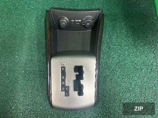 Hyundai Avante 2011 — рычаг переключения КПП
