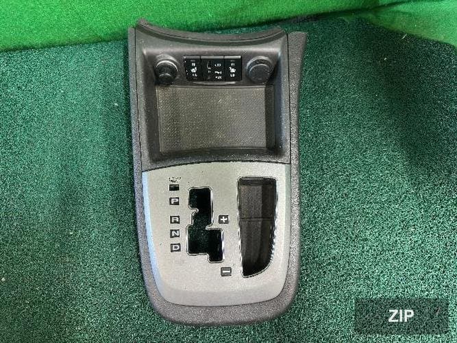 Hyundai Santa Fe 2010 — рычаг переключения передач