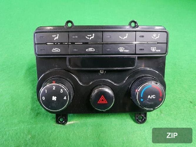 Hyundai i30 2008 — блок управления климатом 972502L0804X