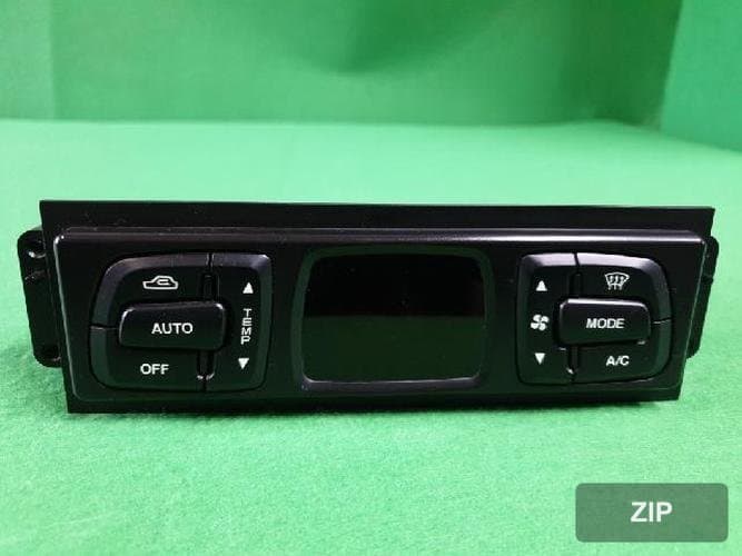 KG Mobility Musso EV 2004 — блок управления отопителем/кондиционером 6870005400