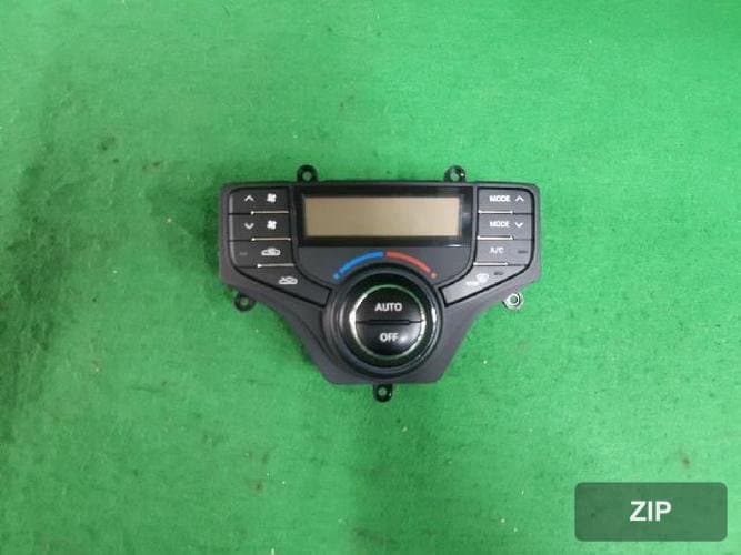 Hyundai i30 2008 — блок управления отопителем и кондиционером 97250-2LXXX
