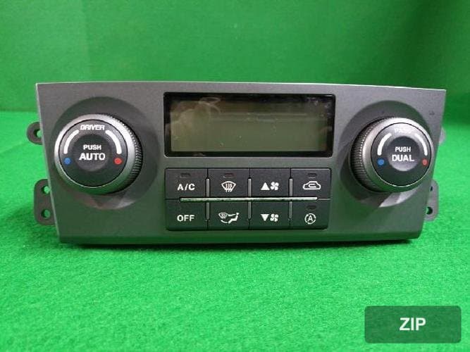 Kia Sorento 2007 — блок управления кондиционером 972503E2808W