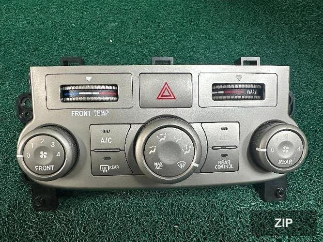 Kia Carnival 2010 — блок управления климат-контролем 972504DXXX 4