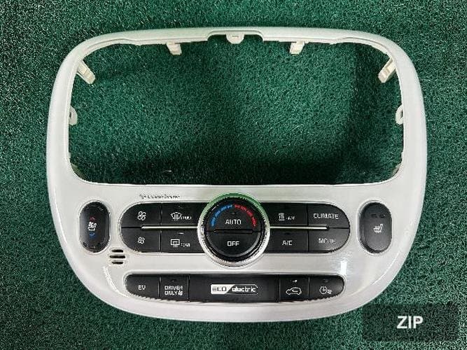 Kia Soul 2016 — переключатель управления отопителем/кондиционером 97250E4100