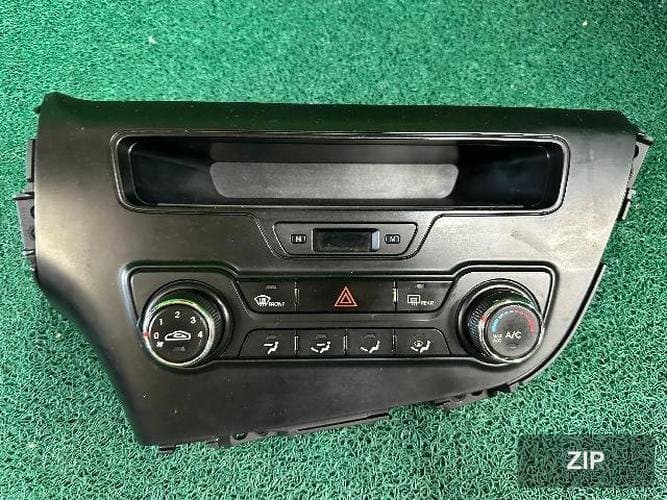 Kia K5 2011 — переключатель климат-контроля 972502T500
