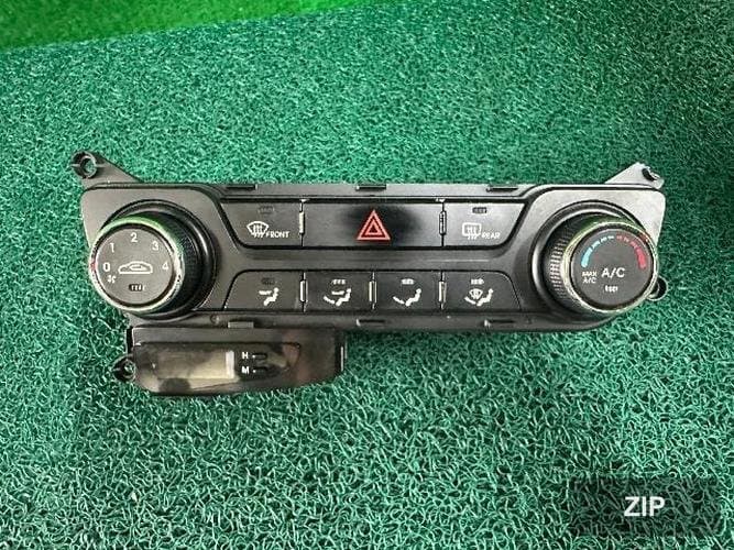 Kia K5 2012 — блок управления климат-контролем 972502T310