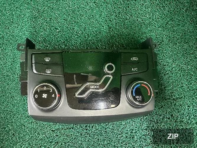 Hyundai Sonata 2012 — переключатель управления отоплением и кондиционером 972503S001