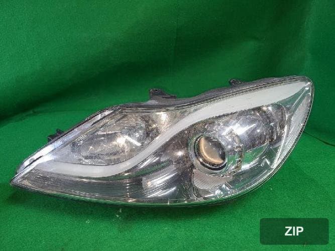 Hyundai Genesis 2009 — фара левая HID