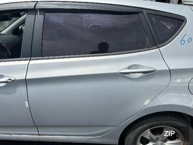 Hyundai Accent 2015 — дверь задняя левая
