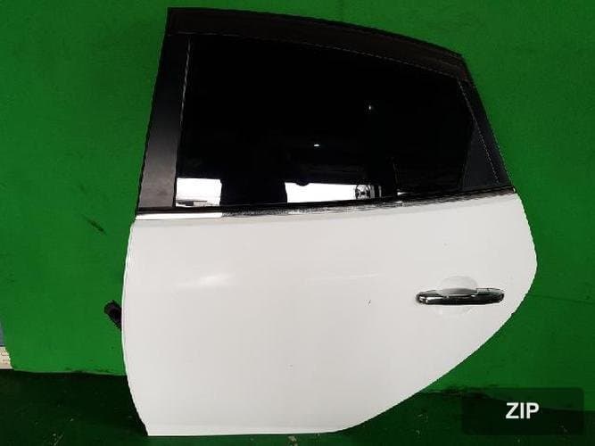 Hyundai Avante 2007 — задняя дверь левая 770032H010